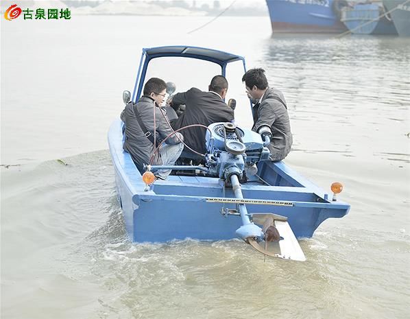 水陆两用摩托车高清图片